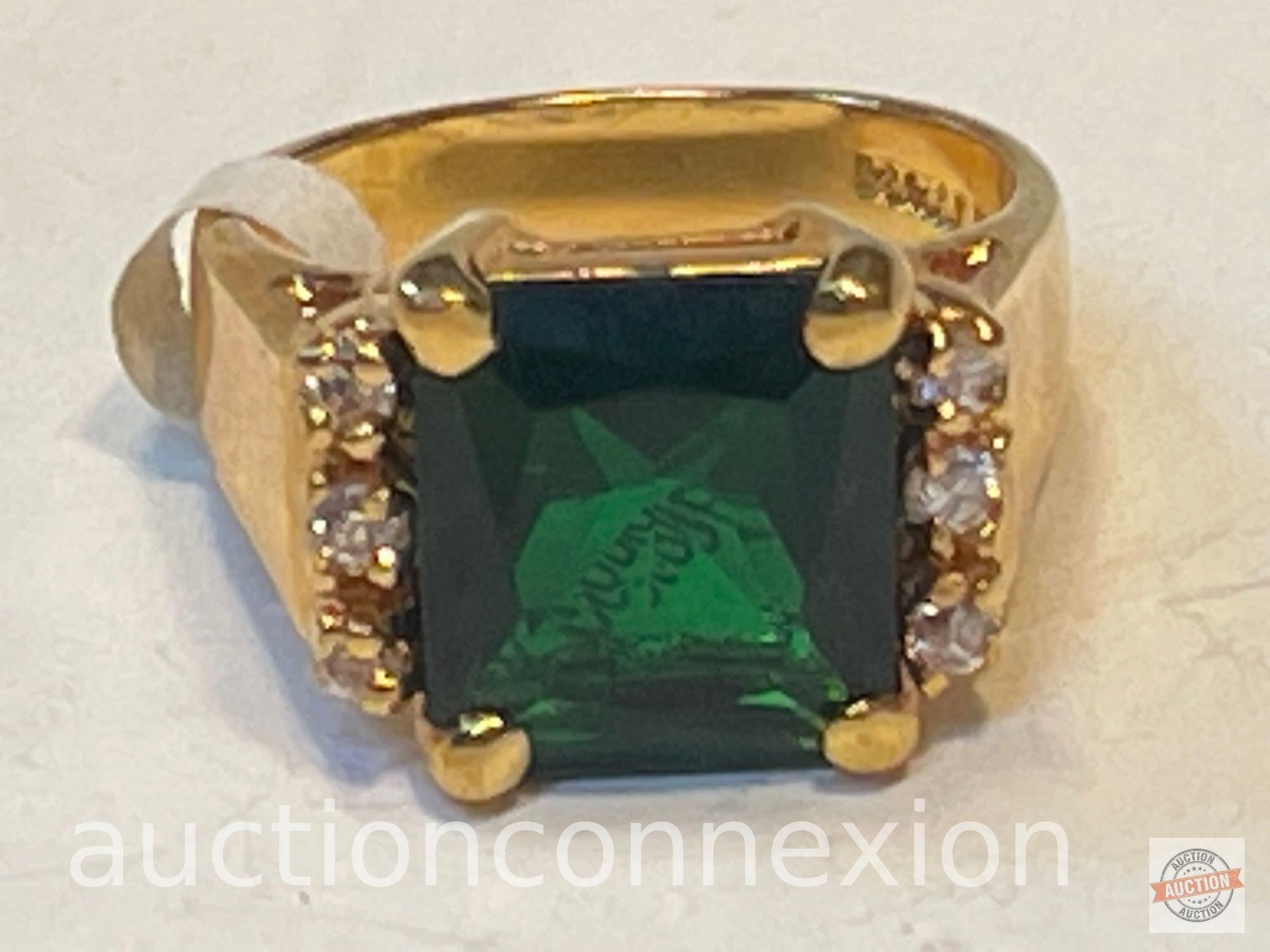 Jewelry - Fashion Cocktail Ring, 14k gold electroplated cubic zirconia, Lg. green stone w/ 6 clear