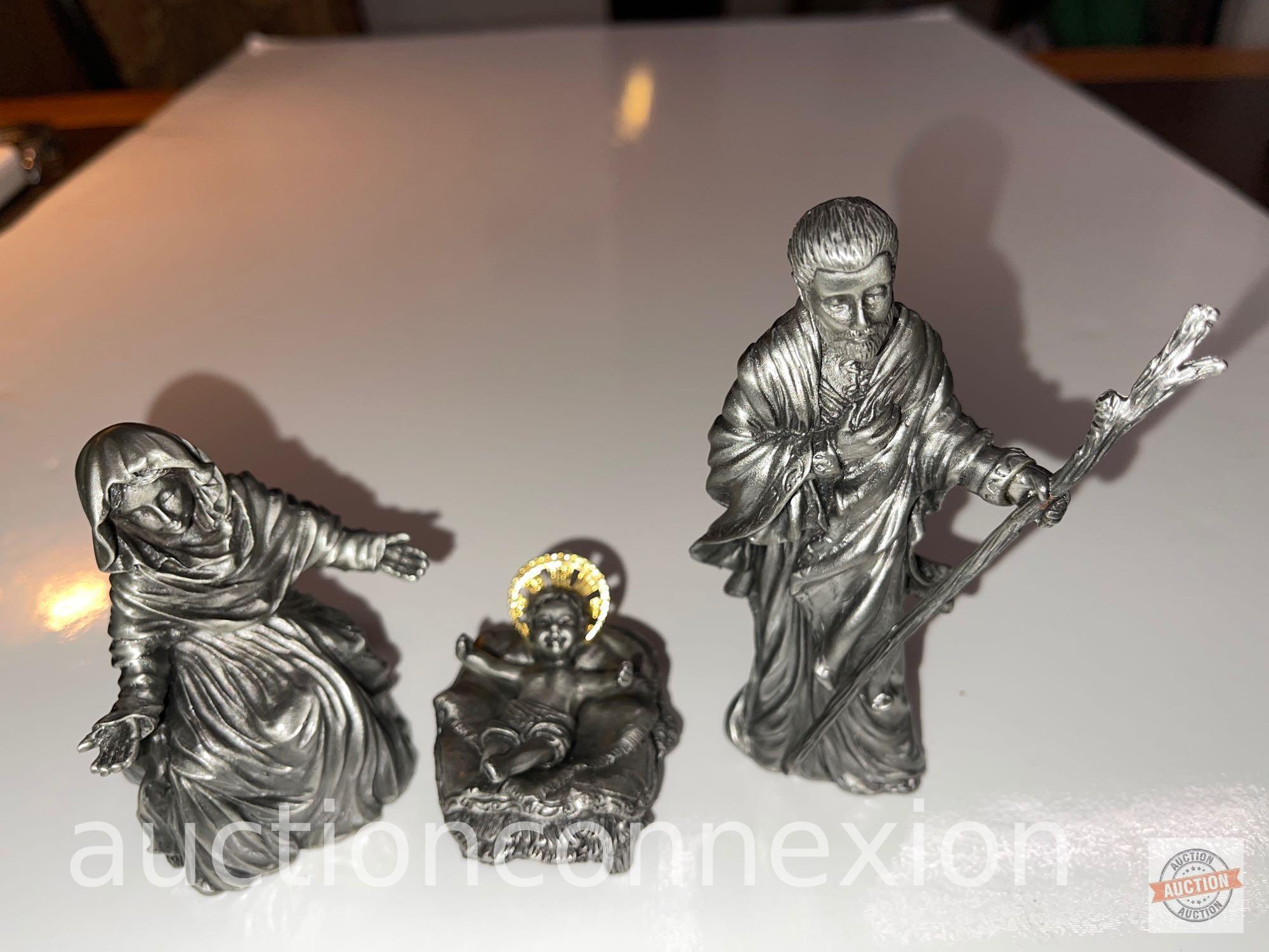 Lenox Pewter, Kirk Stieff Collection, 4 pc set "The Holy Family" Nativity set in orig. box