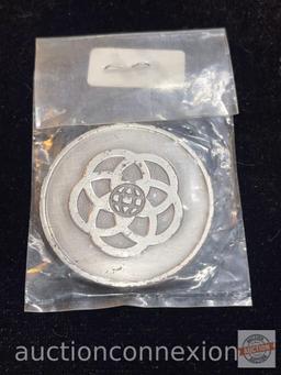 Disney Epcot Center souvenir coin, 1982