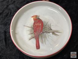 Collectibles - Bird motif, figurines, plates, picture frame etc.
