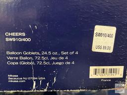Box set 4 Mikasa Balloon Goblers, 24.5 oz, orig. box