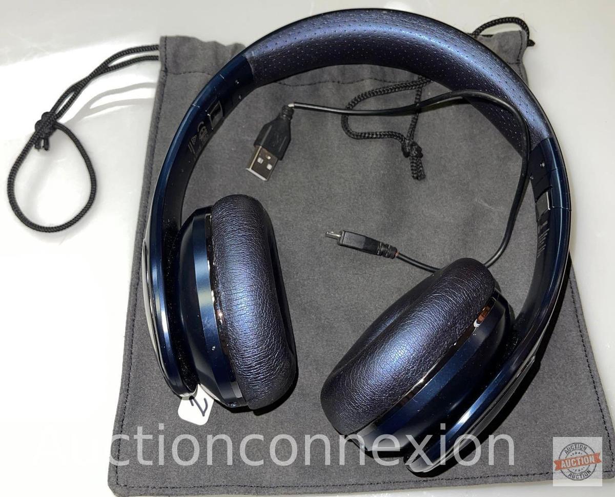 Samsung Wireless Blue Tooth Headphones