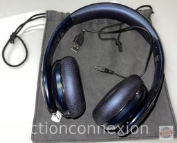 Samsung Wireless Blue Tooth Headphones