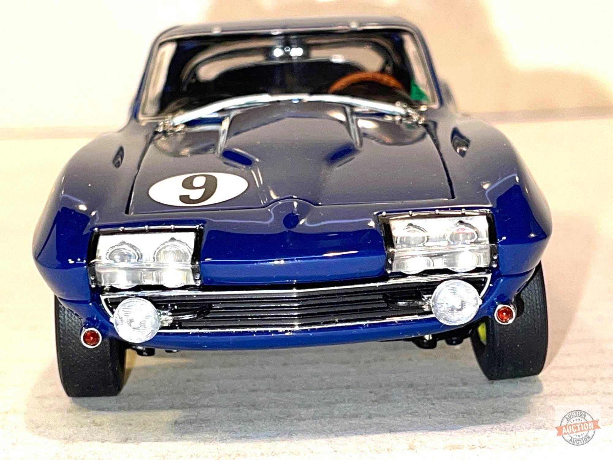 Die-cast Models - 1966 Penske Corvette