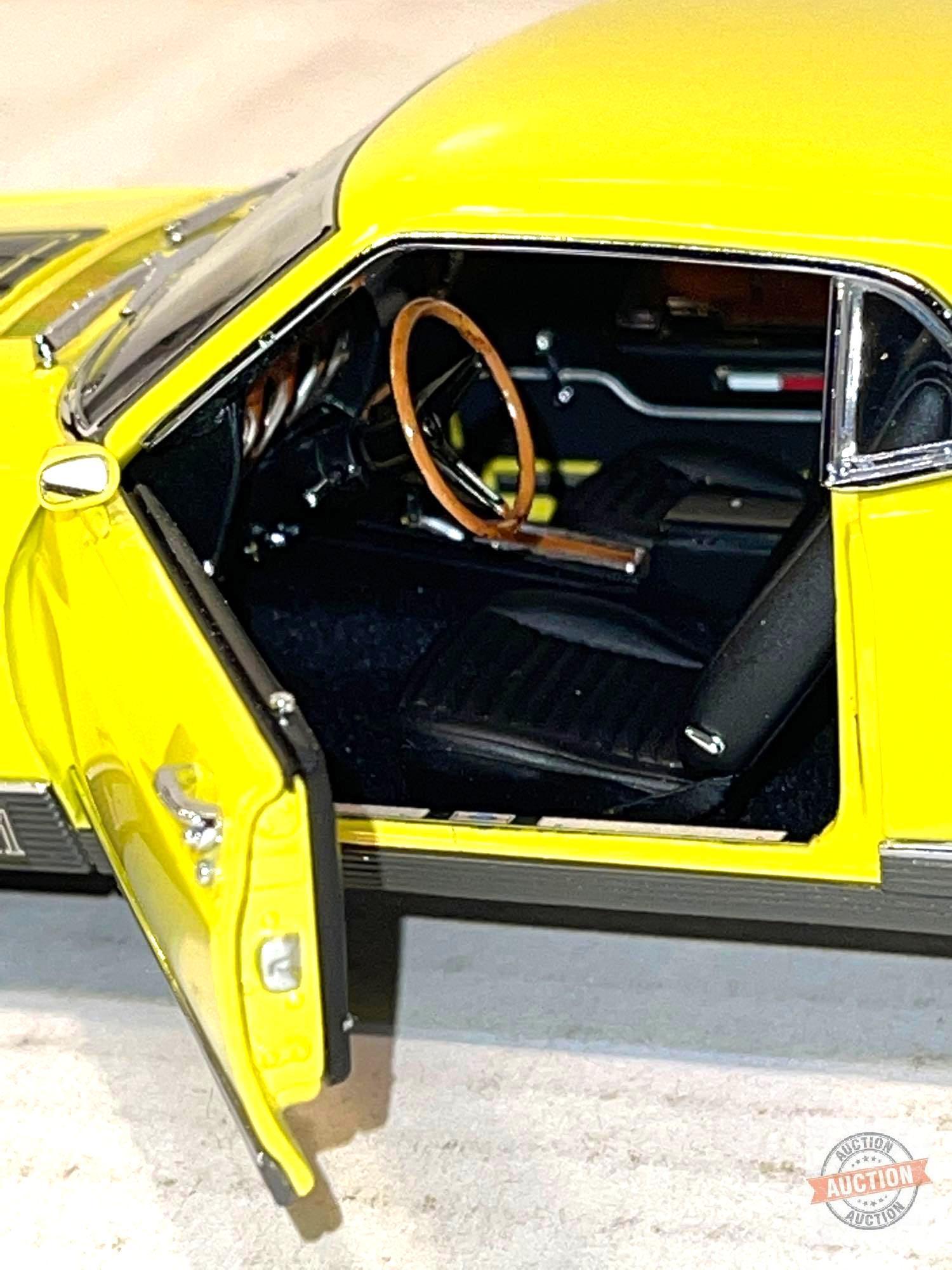Die-cast Models - 1970 Mustang MACH 1