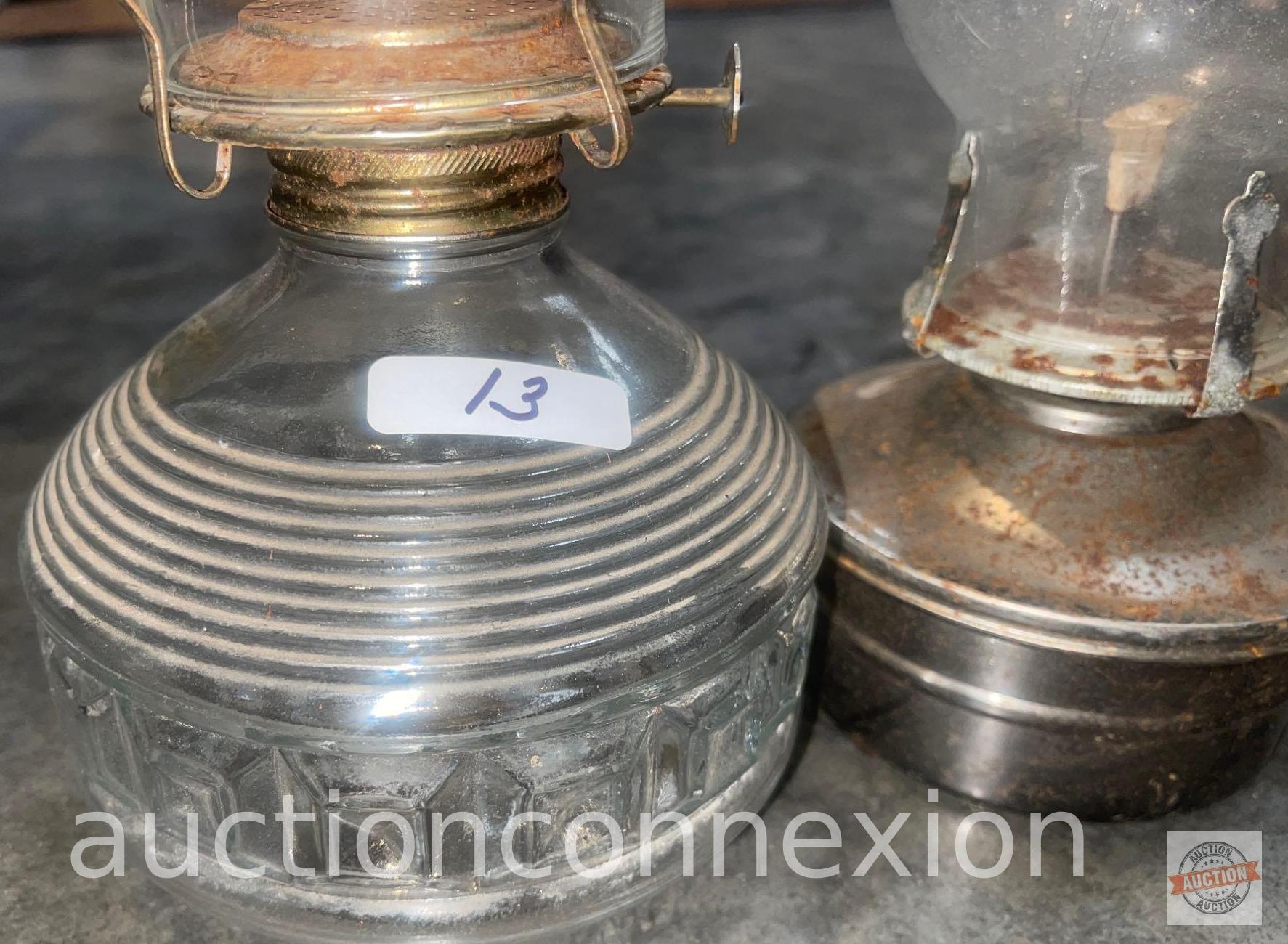 4 Vintage oil Lanterns