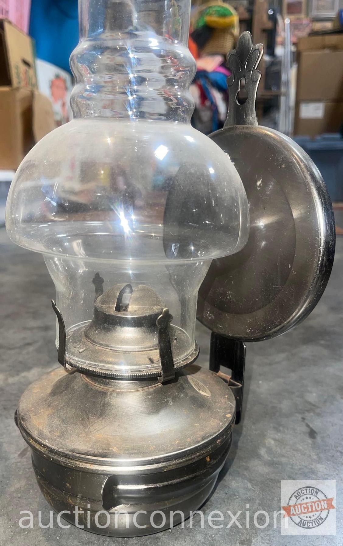 4 Vintage oil Lanterns