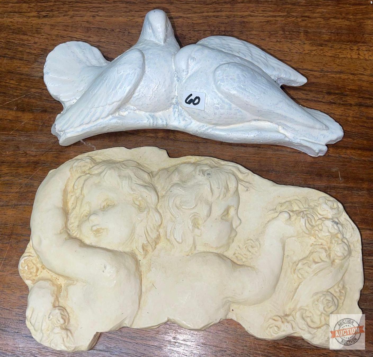 2 Wall plaques