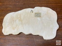 2 Wall plaques