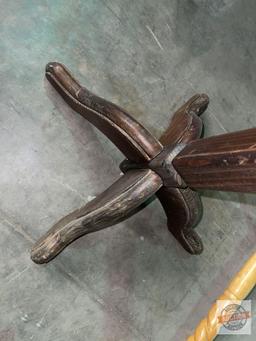 Coat racks - 2 wooden coat rack trees