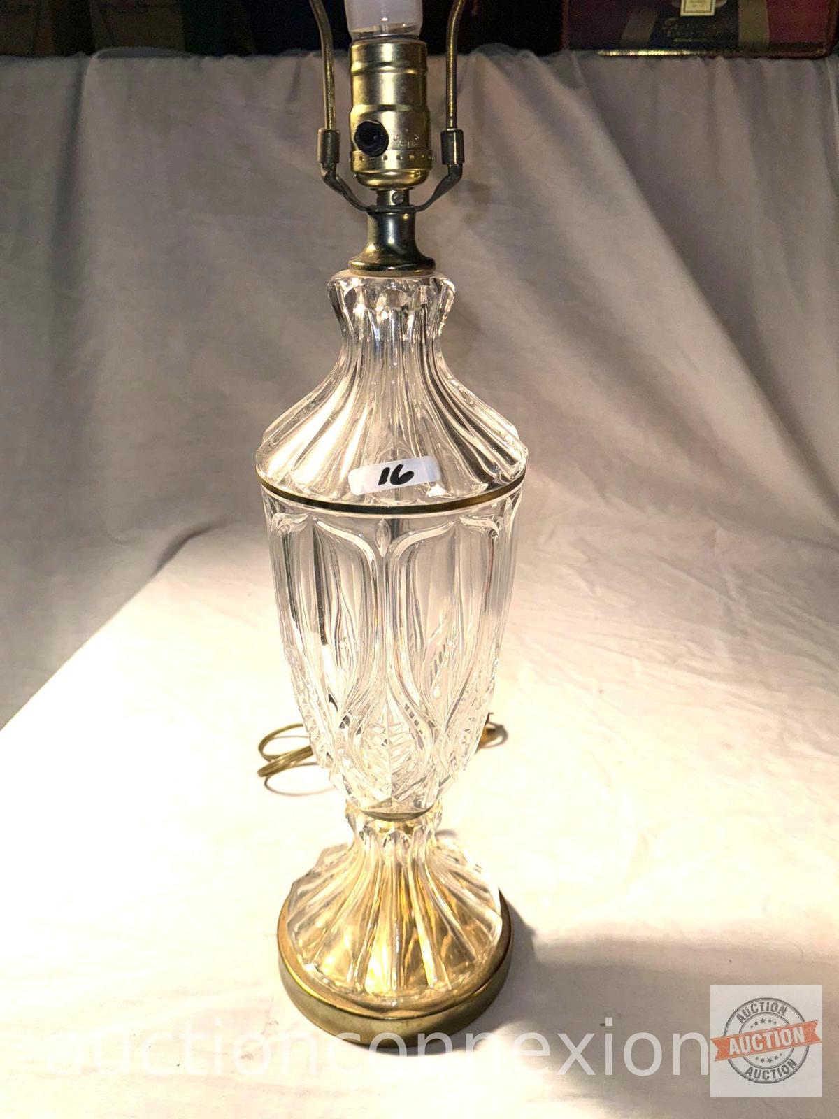 Vintage Princess House lead crystal table lamp