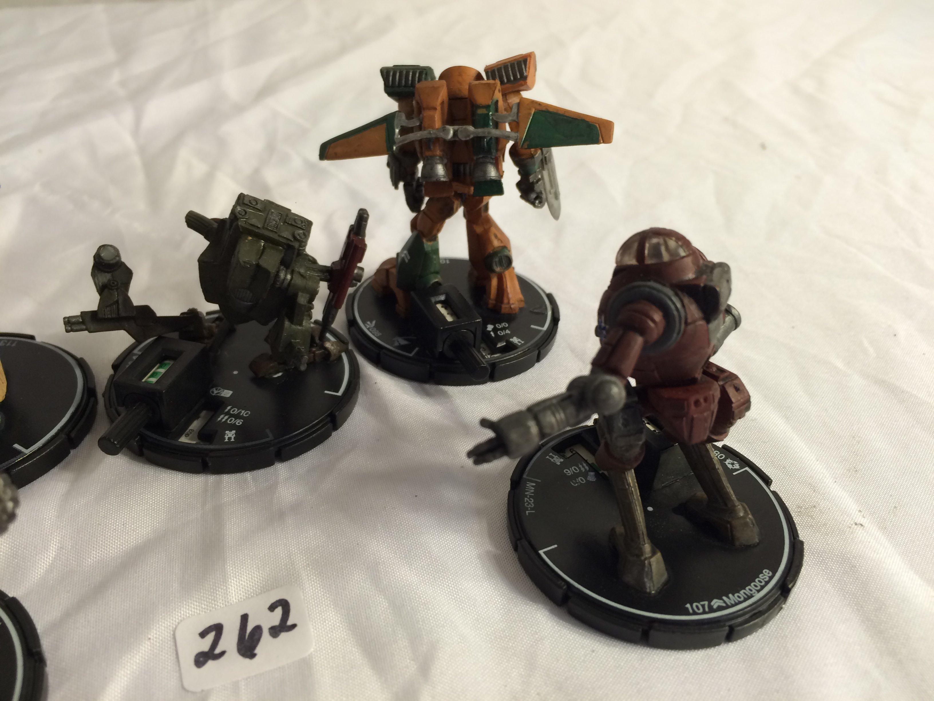 Lot of 5 Pieces Loose Collector Wizkids Miniature Mechwarrior War Figure 1-2"Tall Figures