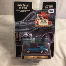 Collector NIP Nascar Racing Champions Mint Classic Die Cast 1/64 Scale Car '69 Chevy Corvette"