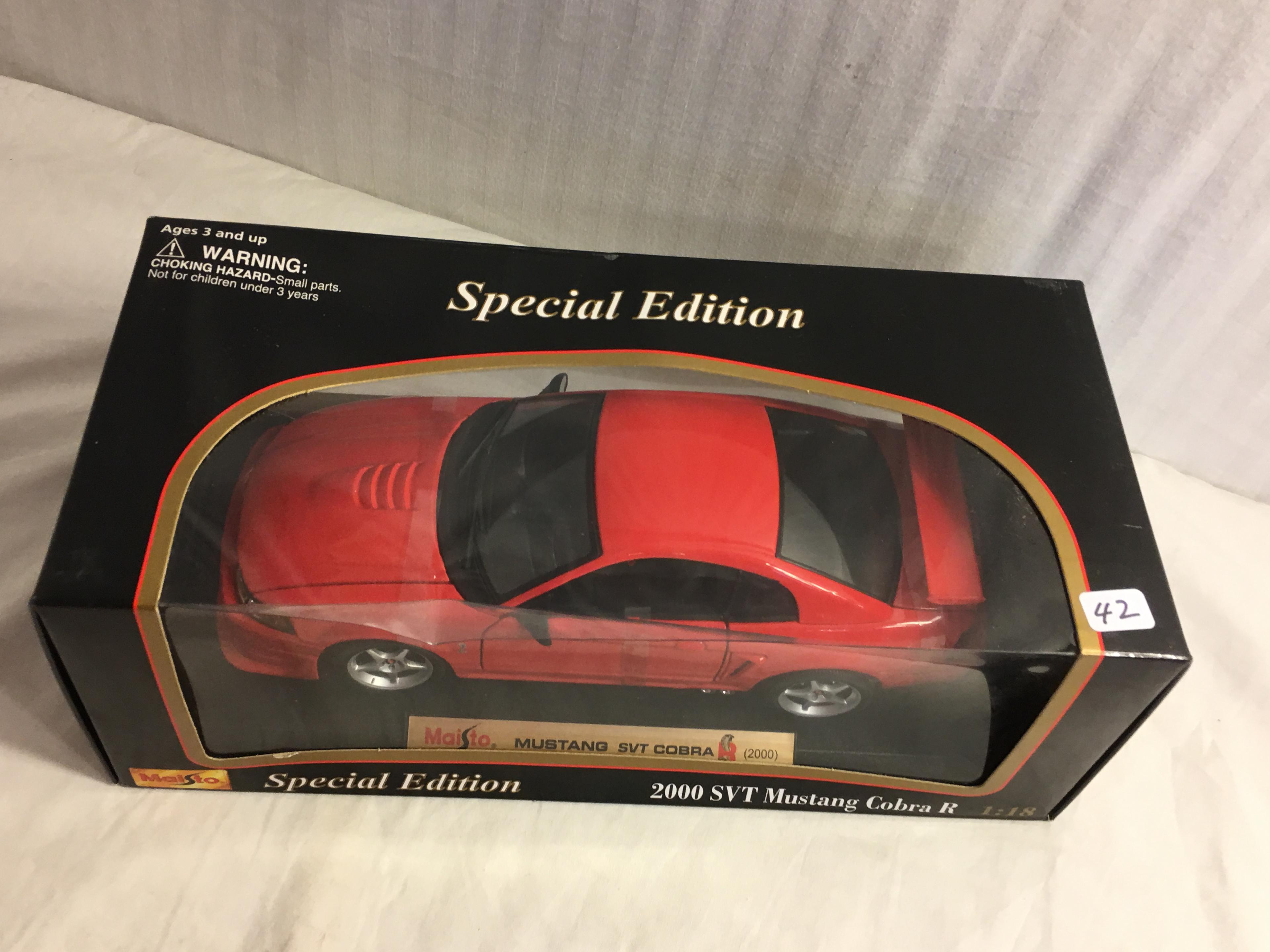 Collector  New Maisto 2000 Mustang SVT Cobra R  Special Edition 1:18 Scale DieCast Red Metal Car