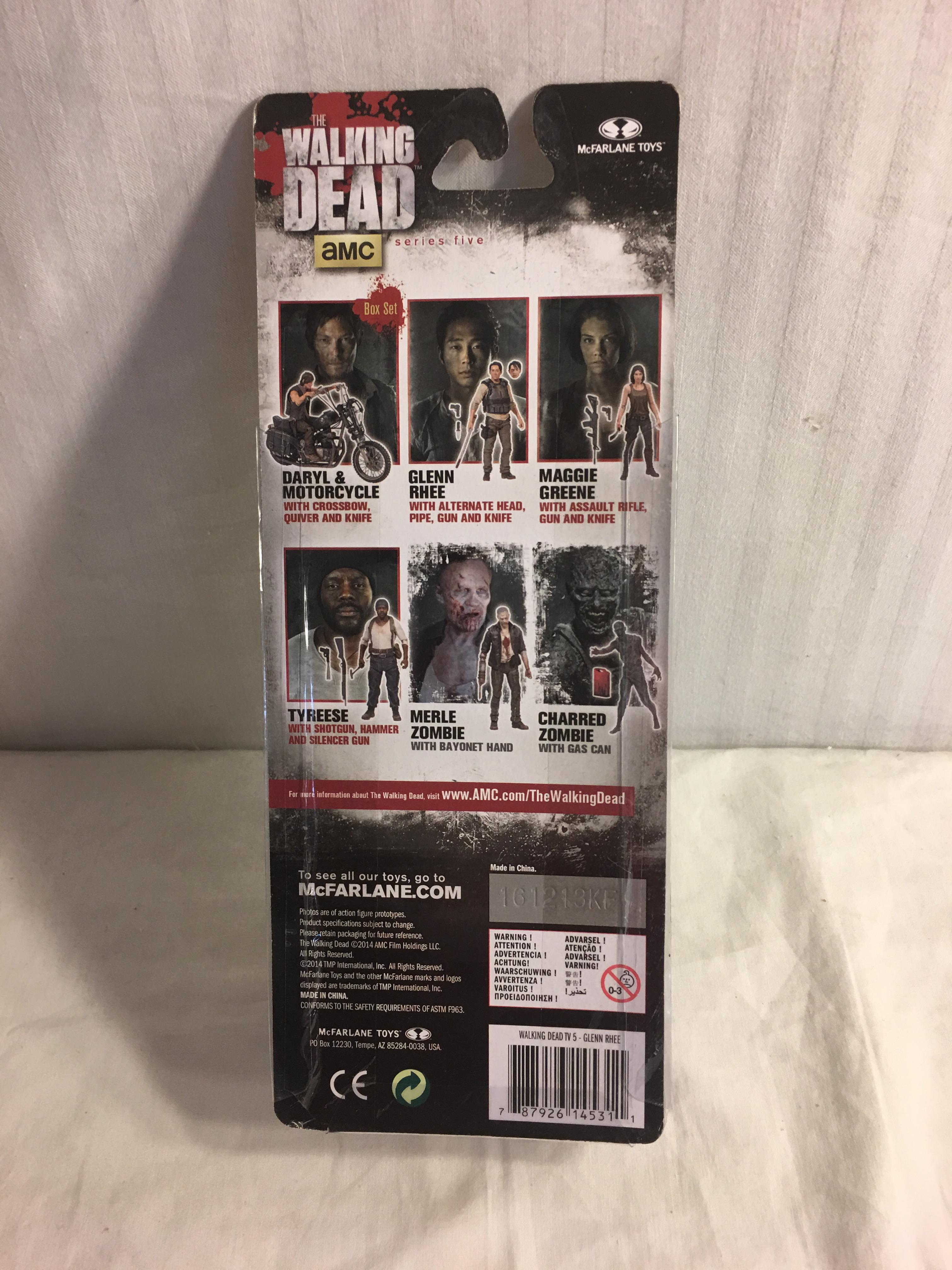 Collector NIP AMC The Walking Dead McFarlane Toys Action Figure 7-8"Tall  "Glenn Rhee"