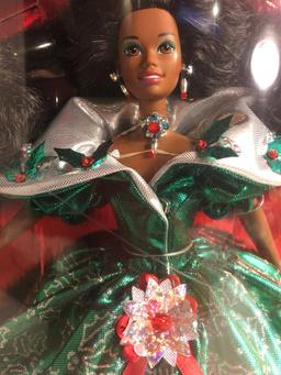 Collector NIB Barbie Mattel Edition Happy Holidays Special Edition African American Doll 14"Tall Box