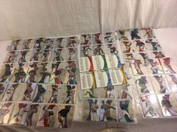 Collector Fleer Skybox 1998 MLB Trading Cards Set 10 sheets