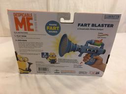 New Collector Illumination Ent. Despicable Me Minion Fart Blaster  Minion Gadget Size:8x10"