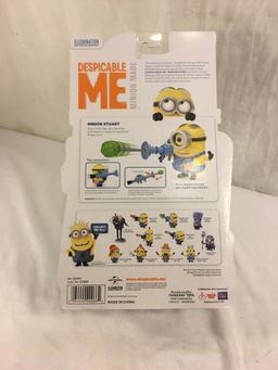 NIB Collector Illumination Ent. Despicable Me Minion Stuart W/Fart Dart Launcher Deluxe Figure 6.5"T