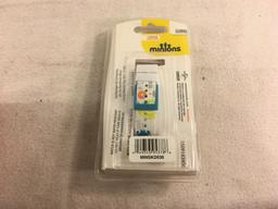Collector New Illumination Minions LCD Watch