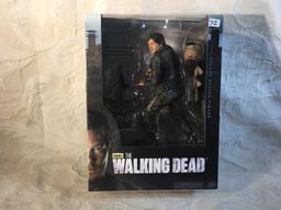 NIB Collector AMC The Walking Dead Deluxe Action Figure 10" Daryl Dixon Figure 12"tall Box Size