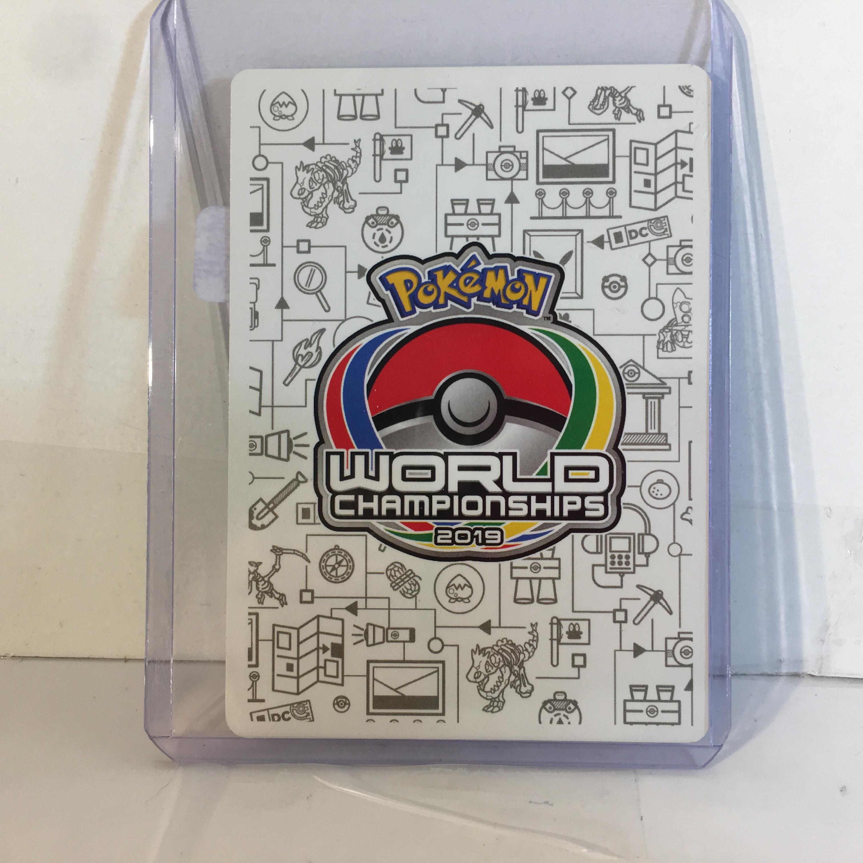 Collector Modern 2018 Pokemon TCG Basic BlacephalonGX HP180 Bursting Burn Trading Game Card 52/214