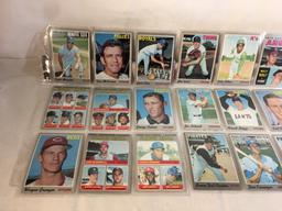 Lot of 18 Pcs Collector Vintage  MLB Baseball  Sport Trading Assorted Cards & Players - See Photos