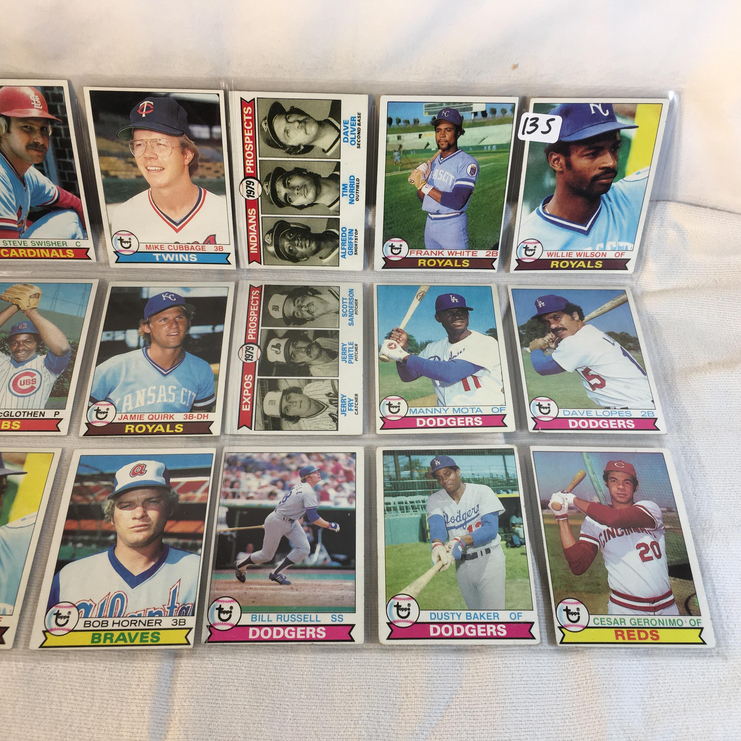 Lot of 18 Pcs Collector Vintage  MLB Baseball  Sport Trading Assorted Cards & Players - See Photos