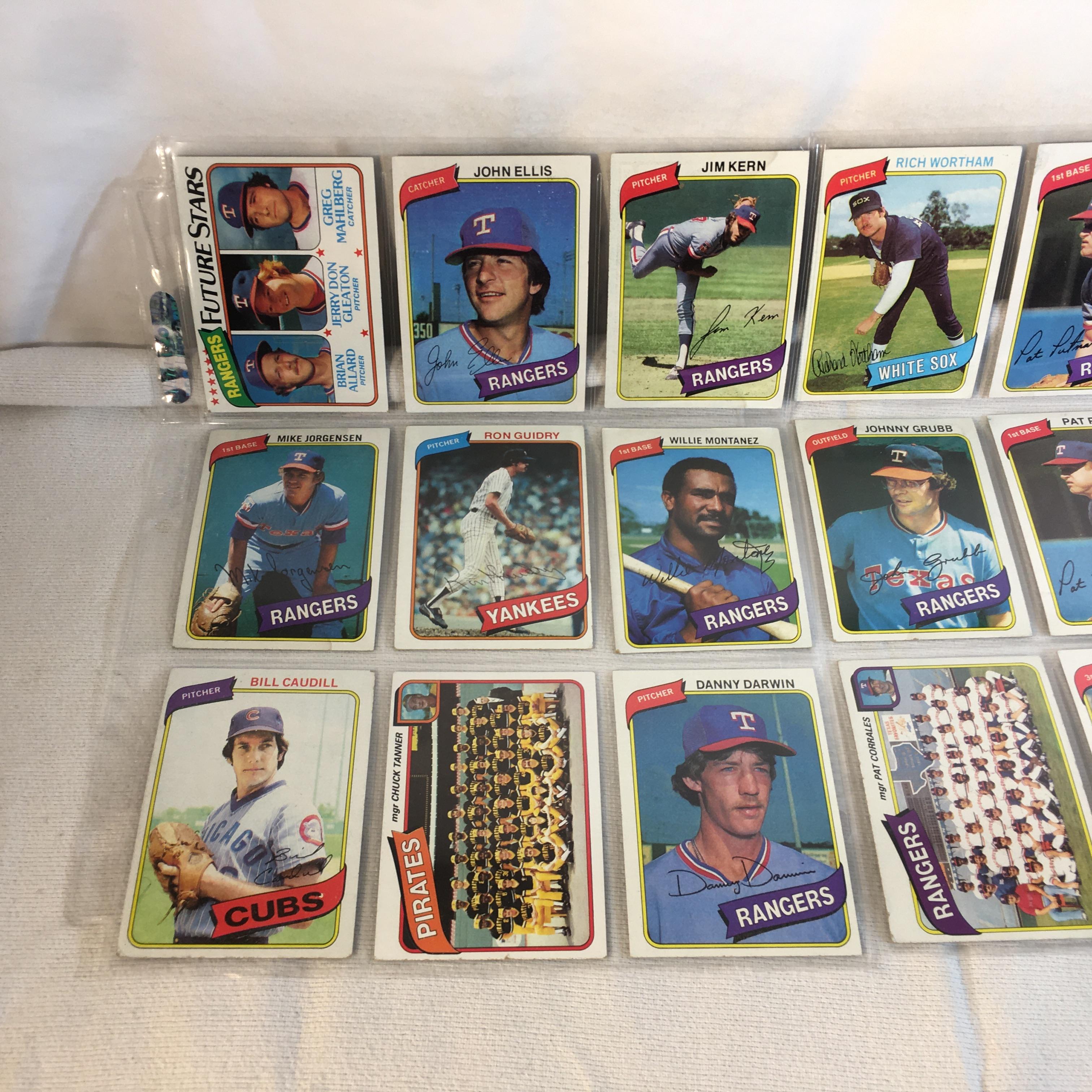 Lot of 18 Pcs Collector Vintage  MLB Baseball  Sport Trading Assorted Cards & Players - See Photos