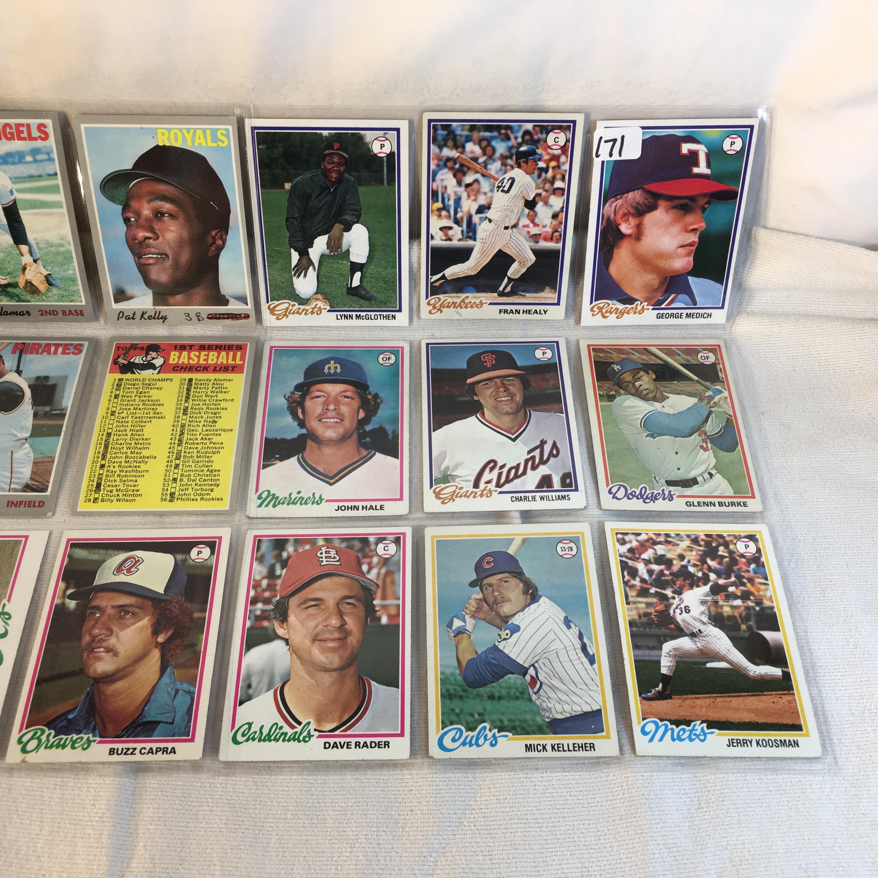 Lot of 18 Pcs Collector Vintage  MLB Baseball  Sport Trading Assorted Cards & Players - See Photos