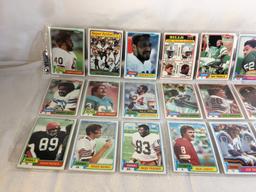 Lot of 18 Pcs Collector Vintage  NFL Football Sport Trading Assorted Cards & Players - See Photos