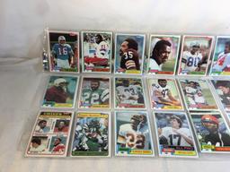 Lot of 18 Pcs Collector Vintage  NFL Football Sport Trading Assorted Cards & Players - See Photos