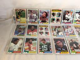 Lot of 18 Pcs Collector Vintage  NFL Football Sport Trading Assorted Cards & Players - See Photos