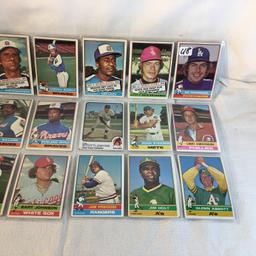 Lot of 18 Pcs Collector Vintage  MLB Baseball  Sport Trading Assorted Cards & Players - See Photos