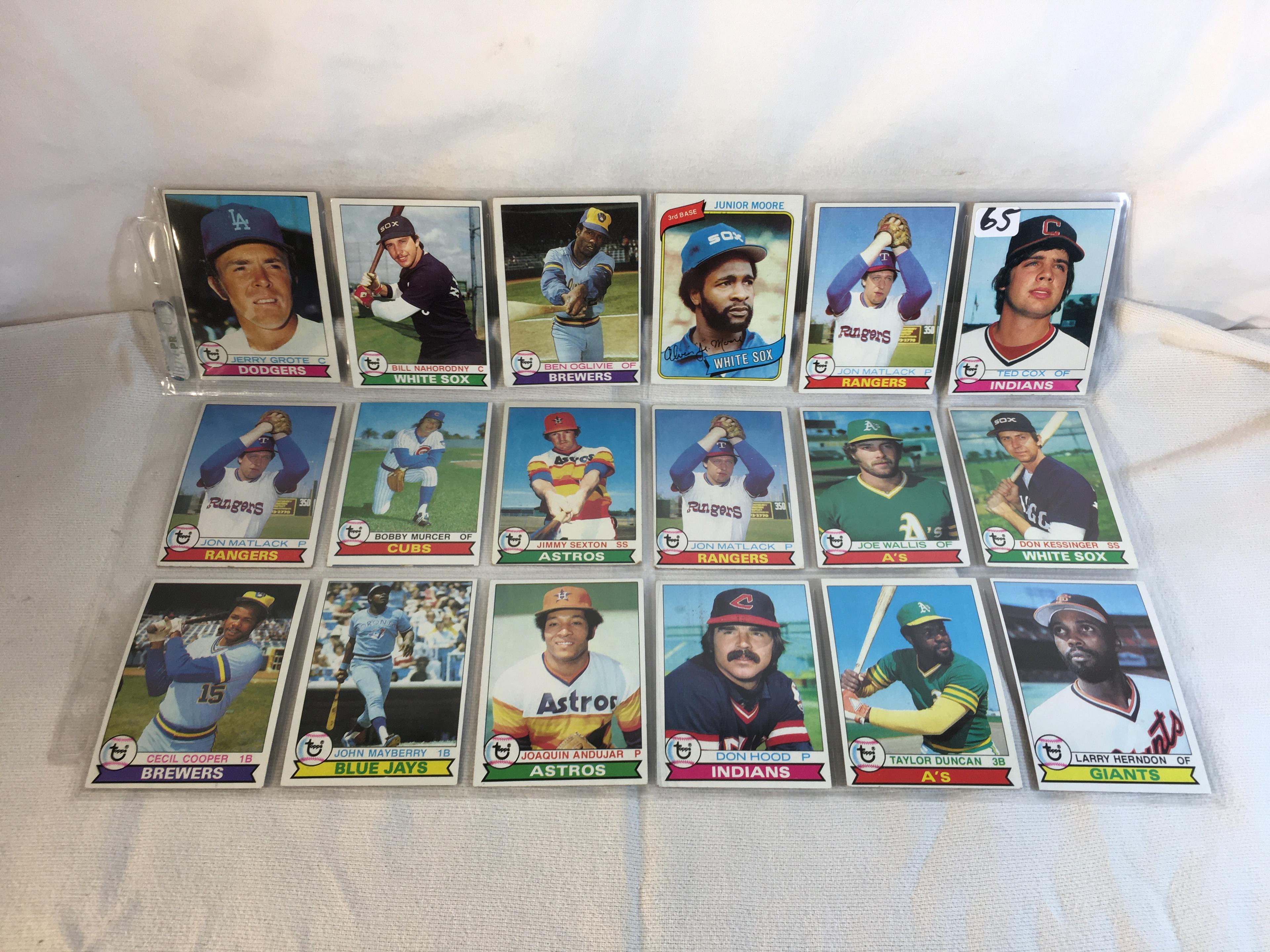 Lot of 18 Pcs Collector Vintage  MLB Baseball  Sport Trading Assorted Cards & Players - See Photos