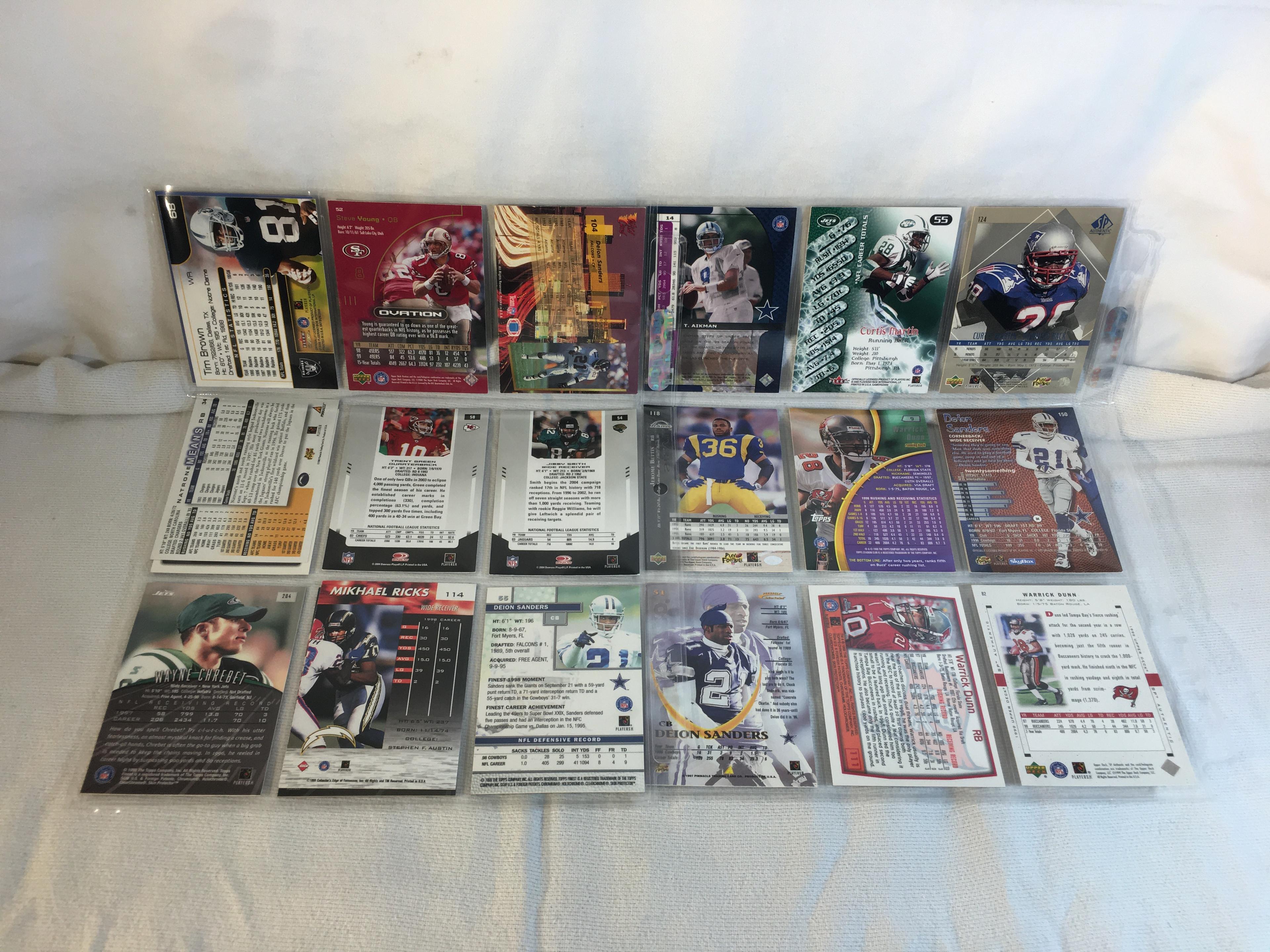 Lot of 18 Pcs Collector Modern NFL Football Sport Trading Assorted Cards and Players -See Pictures