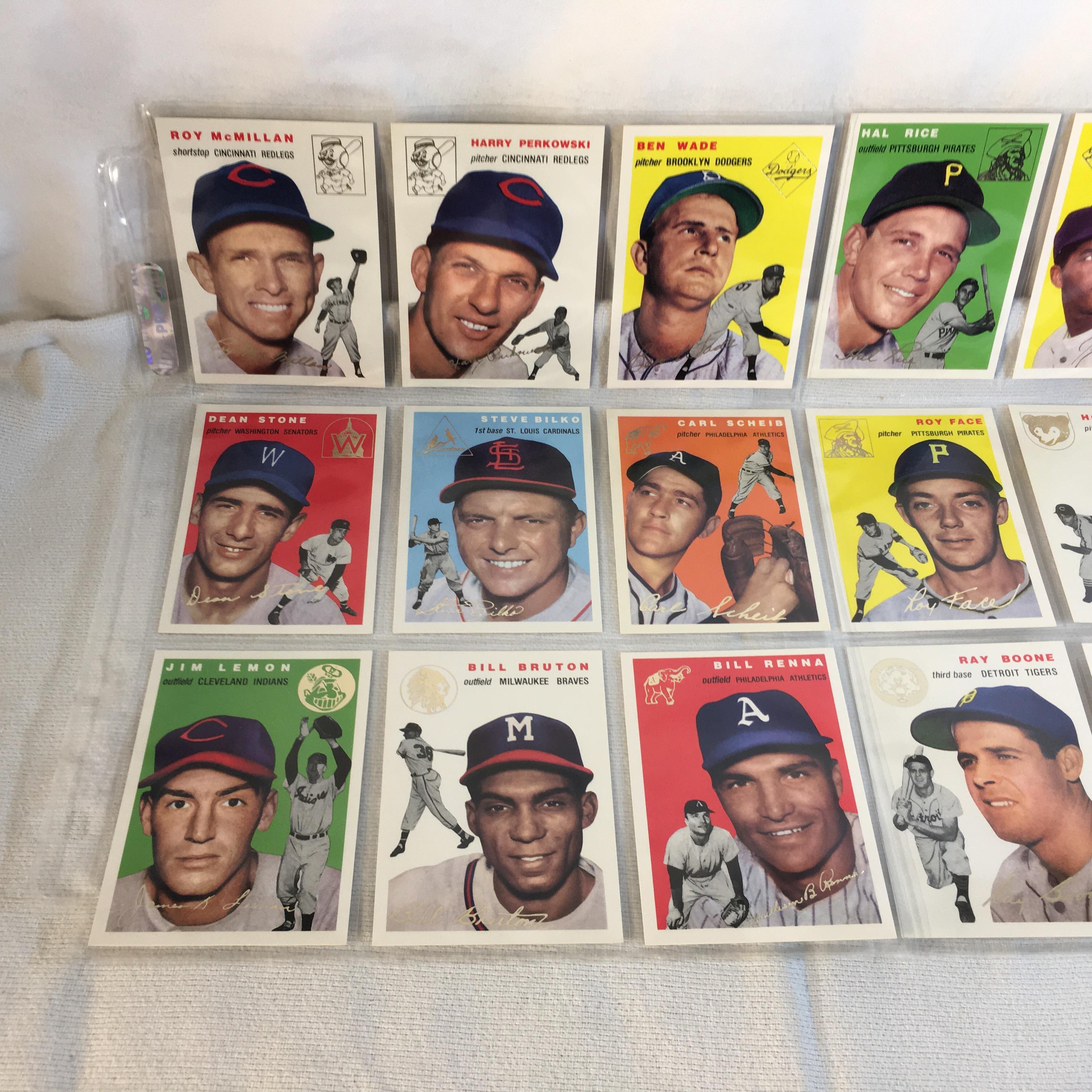 Lot of 18 Pcs Collector Modern MLB Baseball Sport Trading Assorted Cards and Players - See Photos