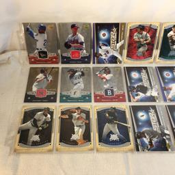 Lot of 18 Pcs Collector Modern MLB Baseball Sport Trading Assorted Cards and Players - See Photos