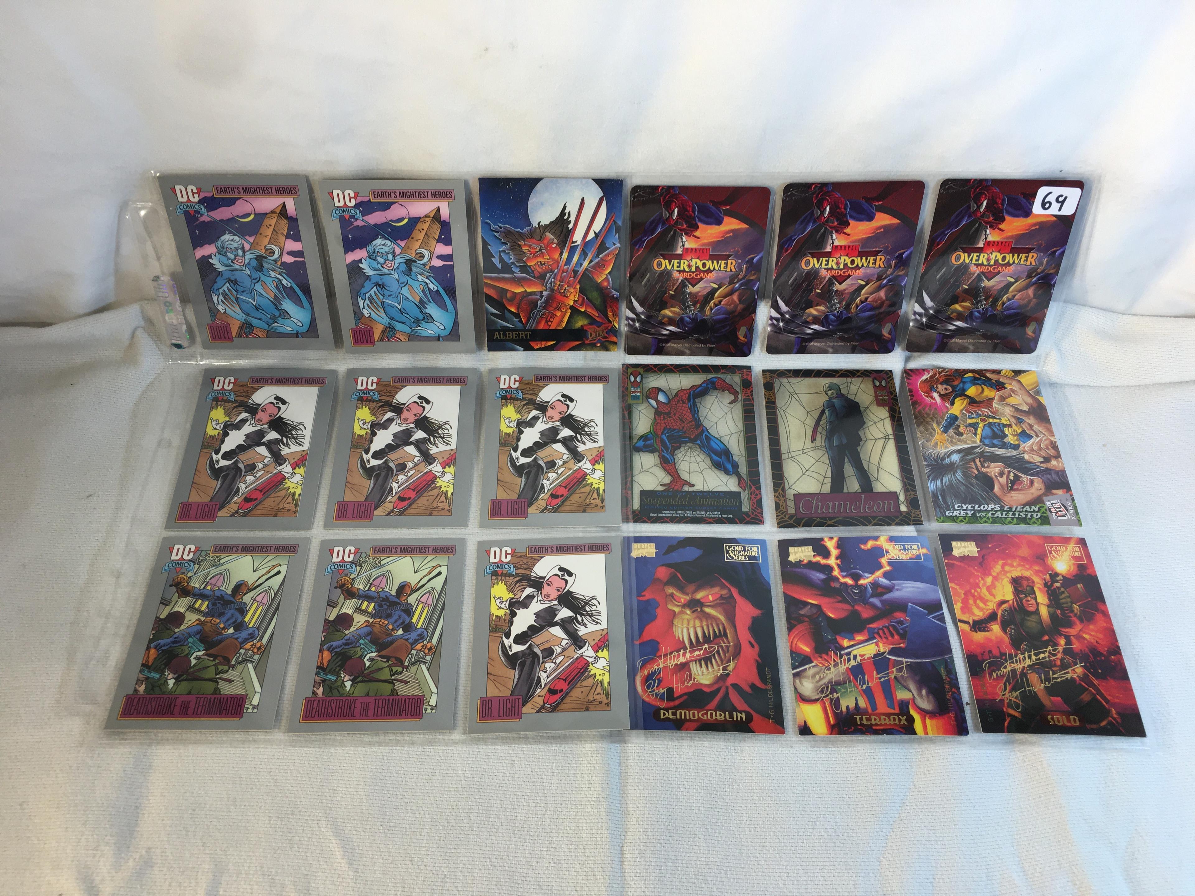 Lot of 18 Pcs Collector Modern Assorted DC and Marvel Super Heroes Trading Game Cards -See Photos