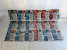 Lot of 18 Pcs Collector Modern Star Trek Assorted Trading Cards and Players - See Pictures