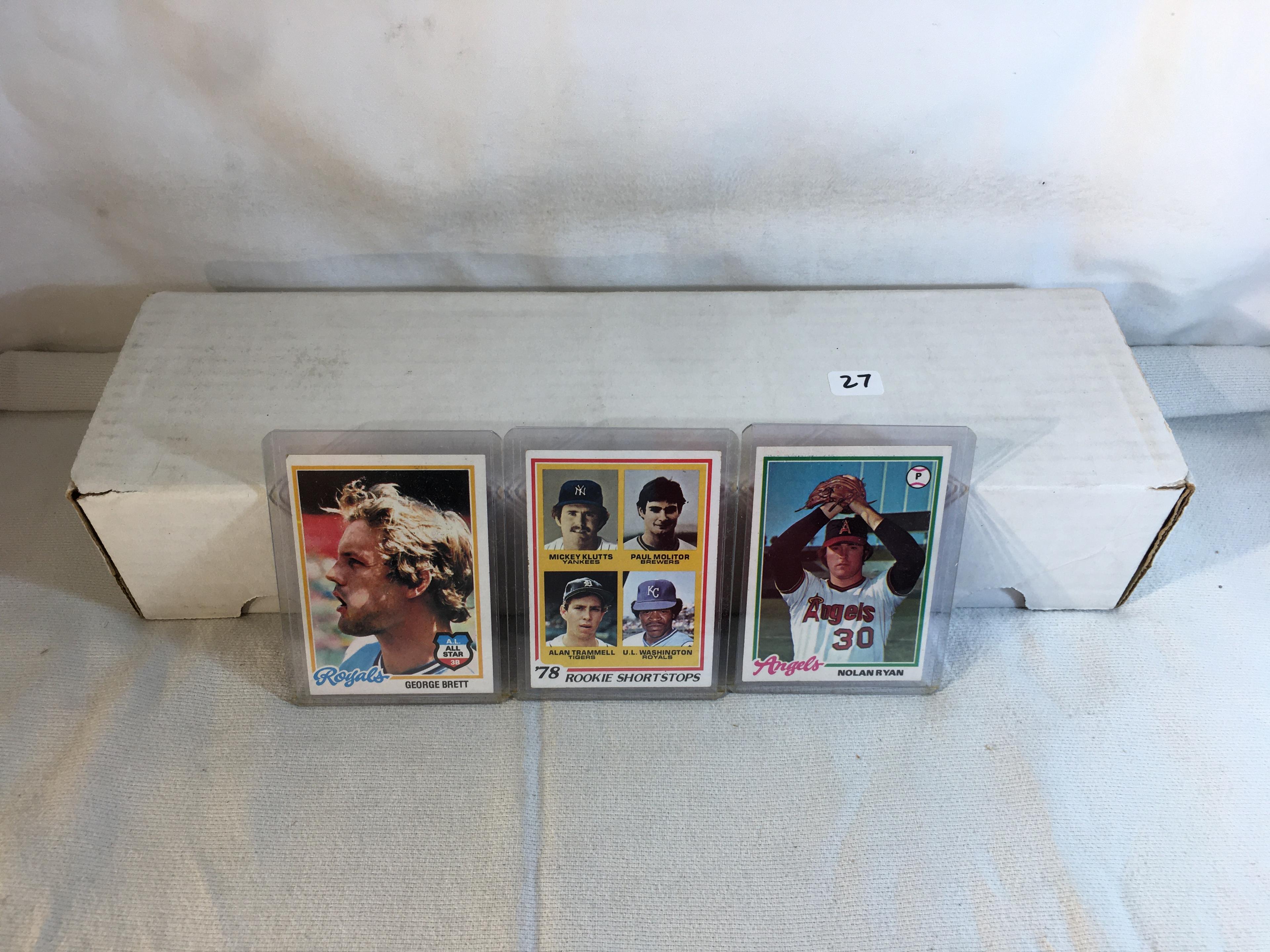 Collector Vintage Loose In Box - 1978 Topps Sport Trading Cards - See Pictures