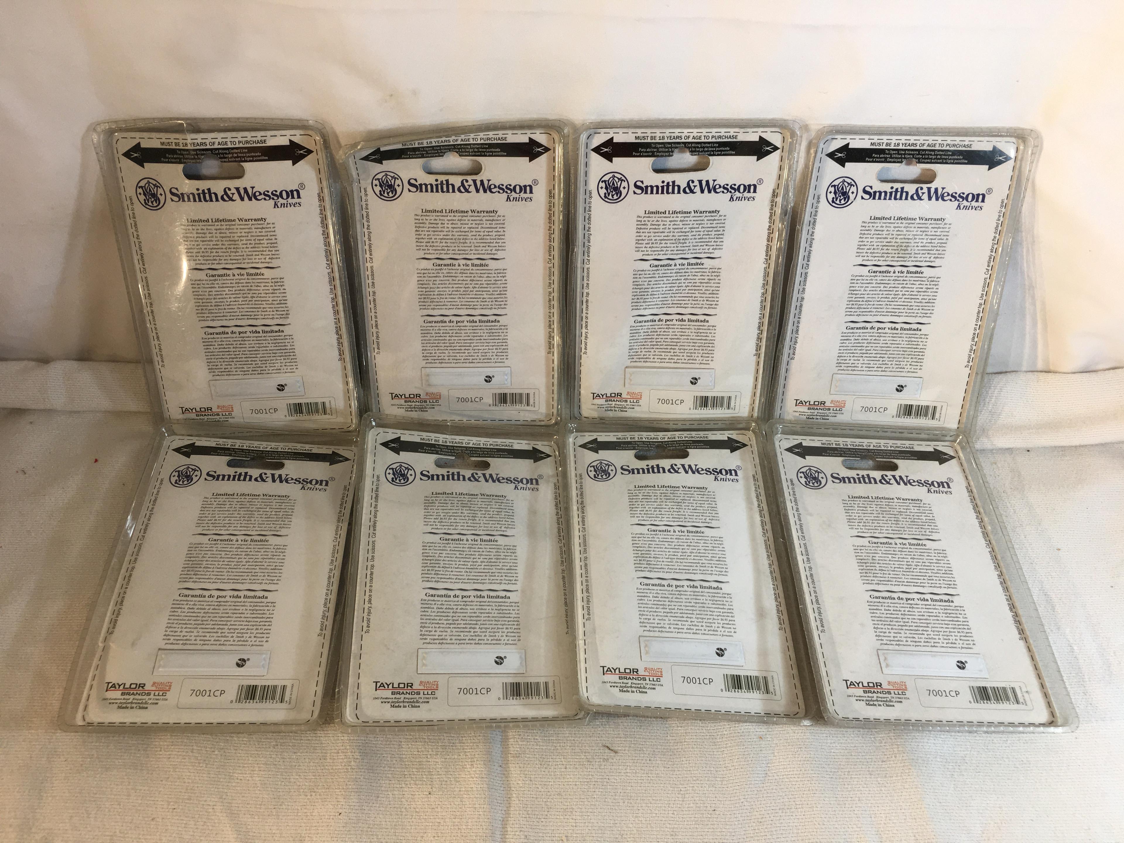 Lot of 8 Pcs New Collector Smith & Wesson Model 7001CP Folded Pocket Knives -See Photos