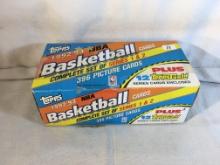 Collector Open-Box 1992-93 NBA Topps Basketball Series  & 2 Picture Cards - See Pictures