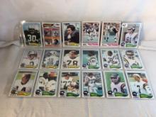 Lot of 18 Pcs Collector Vintage  NFL Football Sport Trading Assorted Cards & Players - See Photos