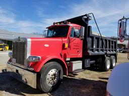 1997 PETERBILT 357 DUMP TRUCK, TANDEM AXLE, AIR BRAKES, MILES SHOWING: 288,