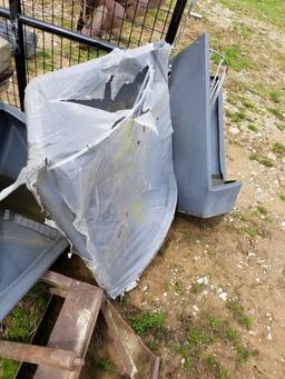 BEHLEN COUNTRY HORSEMAN'S CHOICE POLY CORNER FEEDERS (3), ONE IS UNUSED