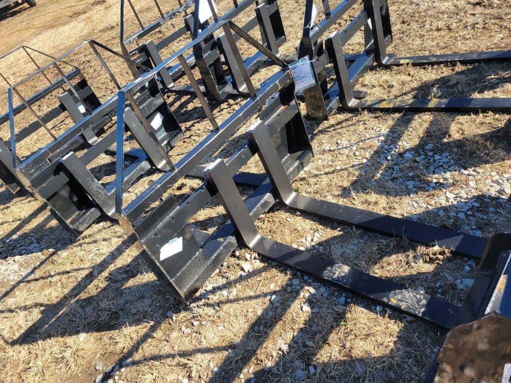 NEW AGT SKIDSTEER 48" PALLET FORKS, **SELLS ABSOLUTE**