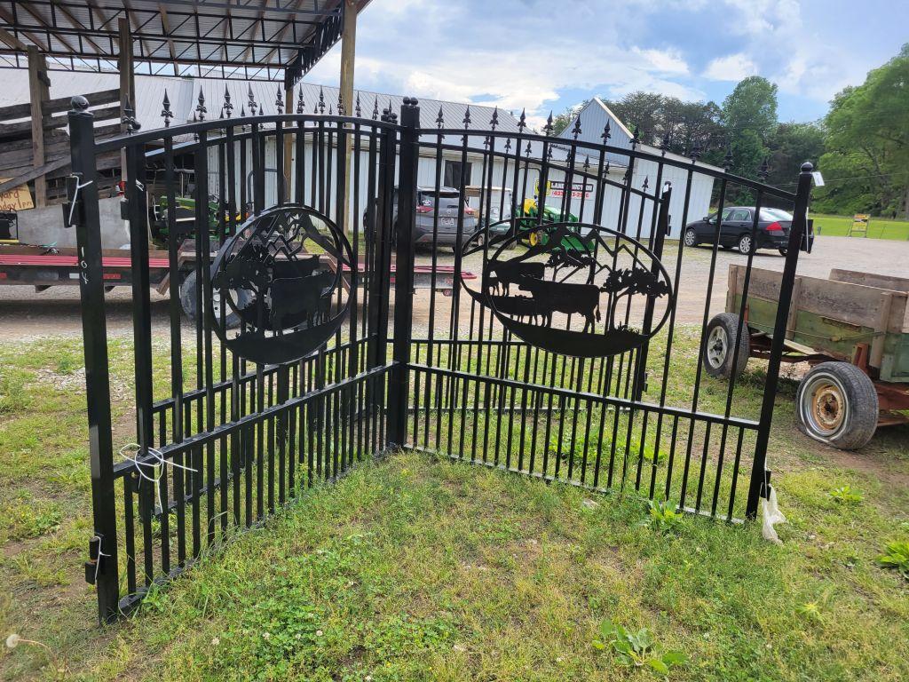 UNUSED 2024 GREATBEAR 14' BI PARTING COW IRON ENTRANCE GATES