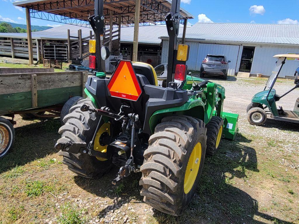 JOHN DEERE 3025E TRACTOR WITH JOHN DEERE 300 FRONT END LOADER AND BUCKET, R