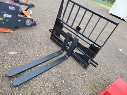 60" SKID STEER SLIDE PALLET FORK